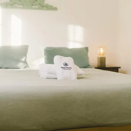 56 - Charming House In *