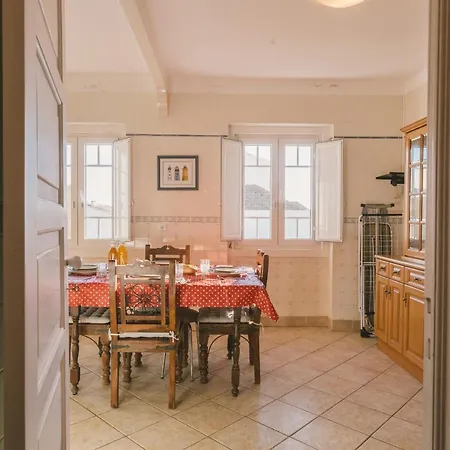 56 - Charming House In * ペニシェ