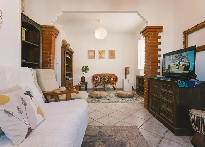 Nyaraló 56 - Charming House In *